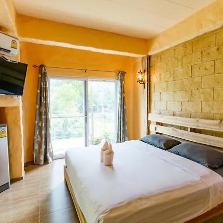 Baandin Chiewlarn Hotel Ban Tha Khun Exterior photo